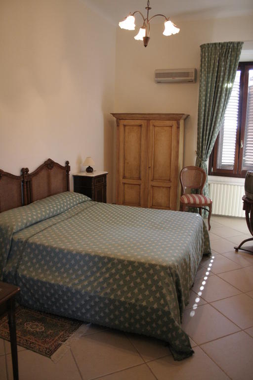 ホテルAgriturismo Antico Leccio ジョーイア・デル・コッレ 部屋 写真